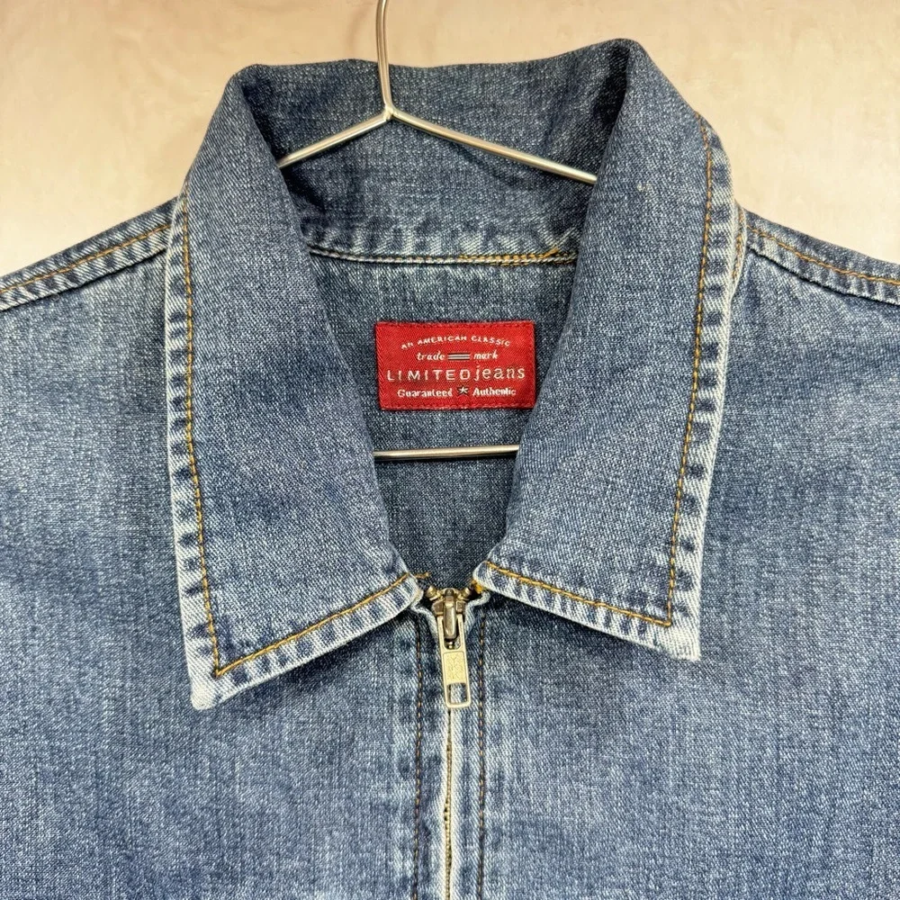 Vintage 90s Y2K The Limited Jeans Denim Trucker Jacket Zip Front 100% Cotton
